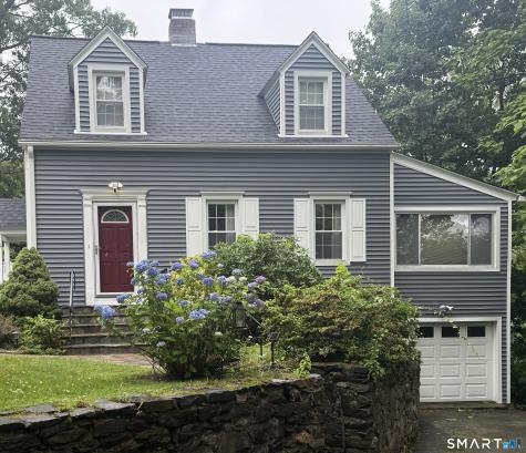 5 Knollwood East Terrace Shelton CT 06484