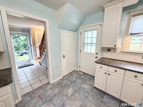 5 Knollwood East Terrace Shelton CT 06484