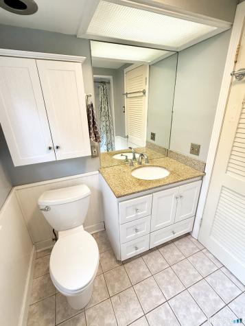 5 Knollwood East Terrace Shelton CT 06484
