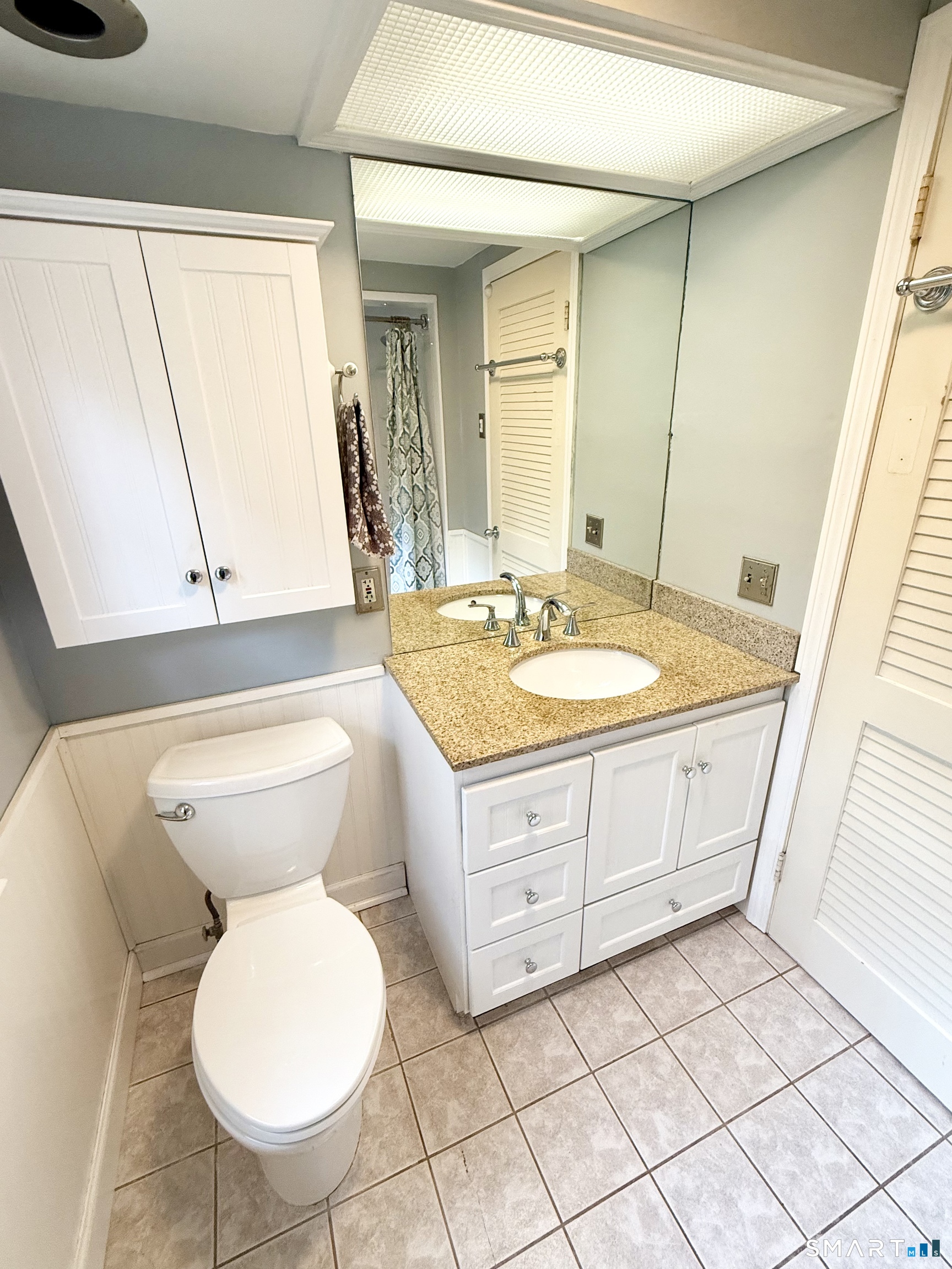 5 Knollwood East Terrace Shelton CT 06484
