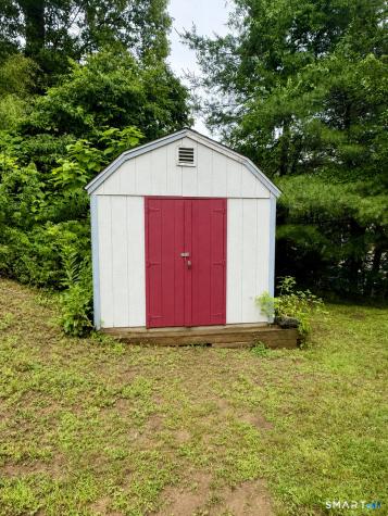 5 Knollwood East Terrace Shelton CT 06484