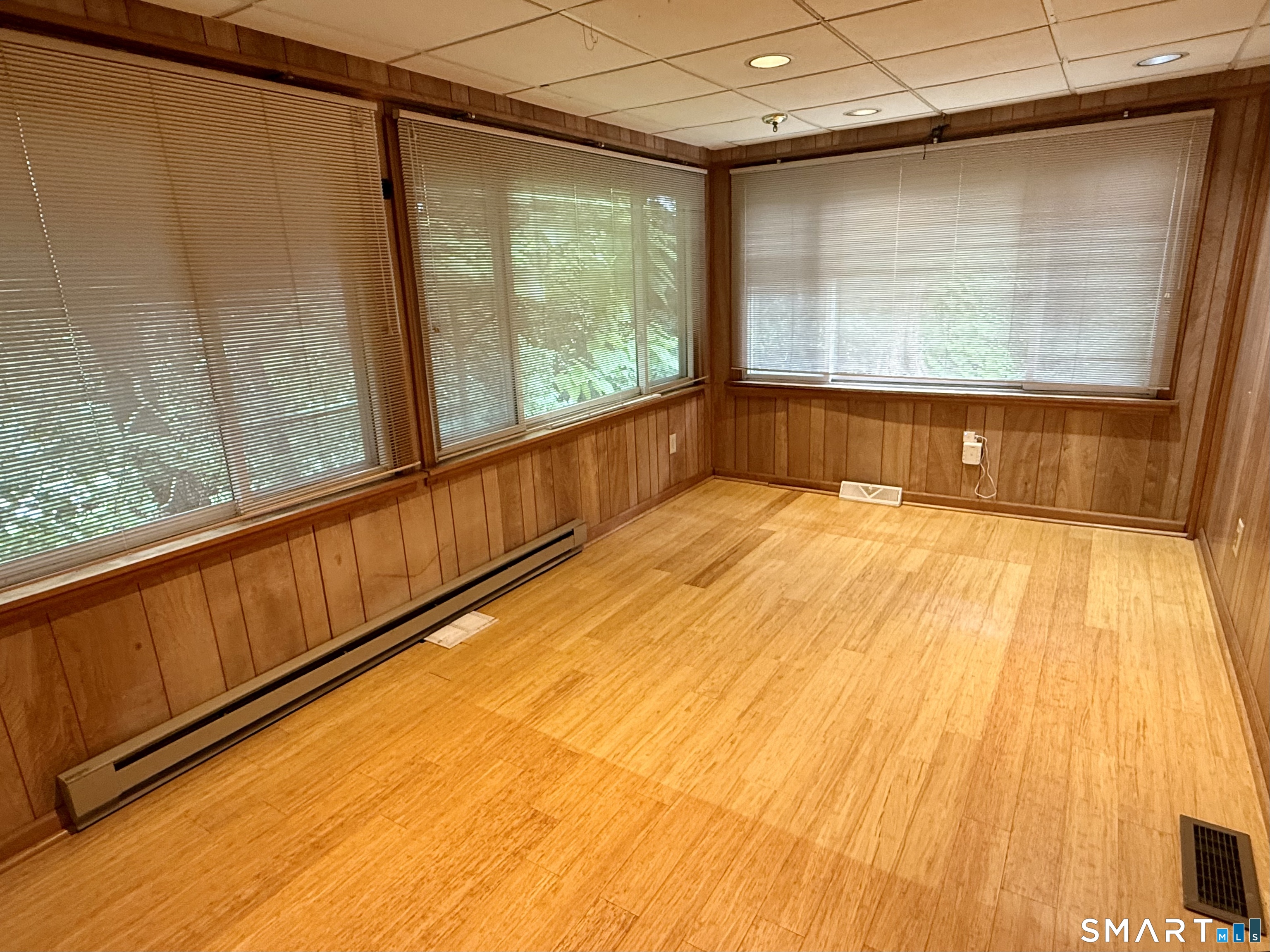 5 Knollwood East Terrace Shelton CT 06484