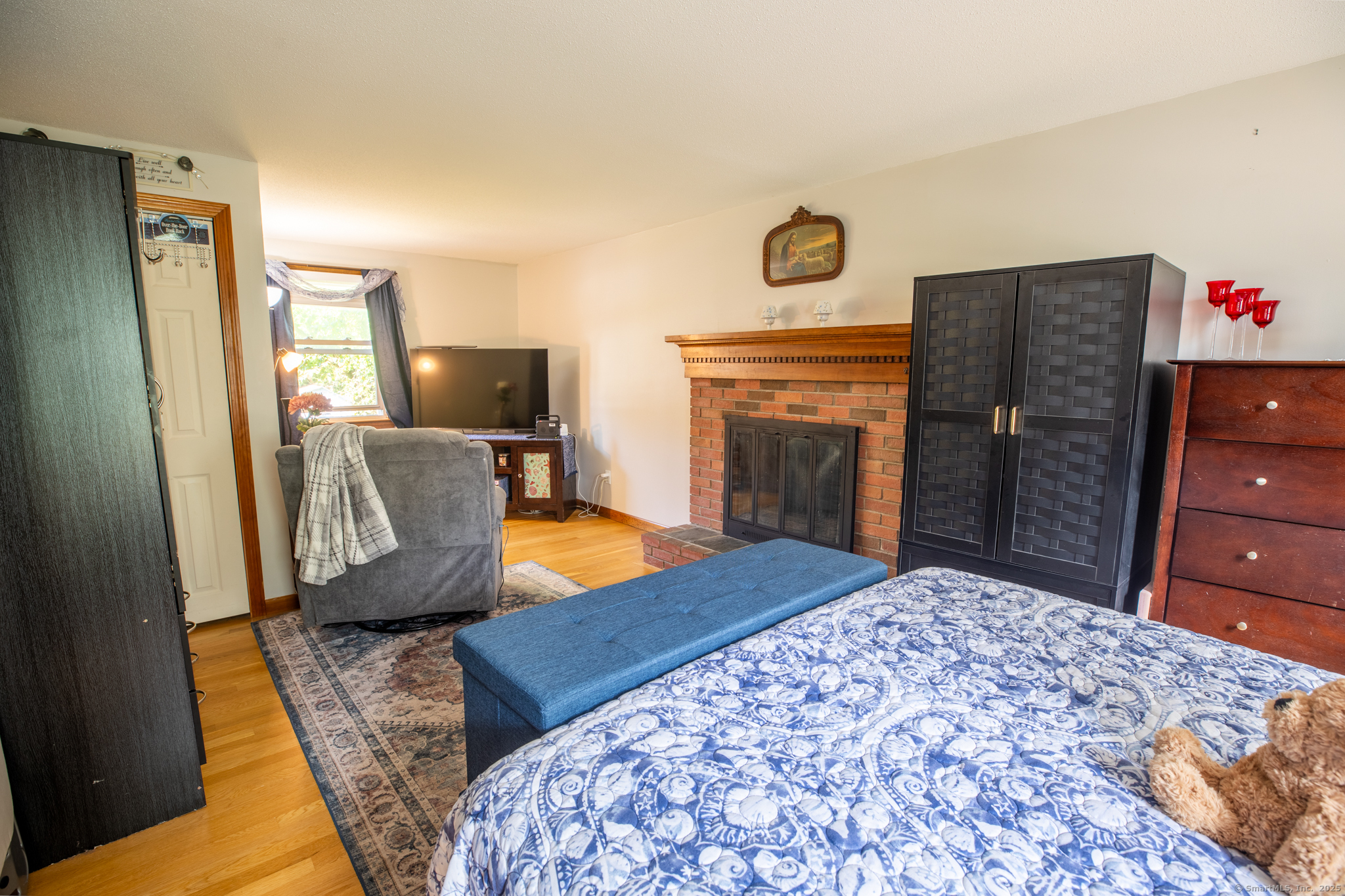 13 Plainfield Street Enfield CT 06082