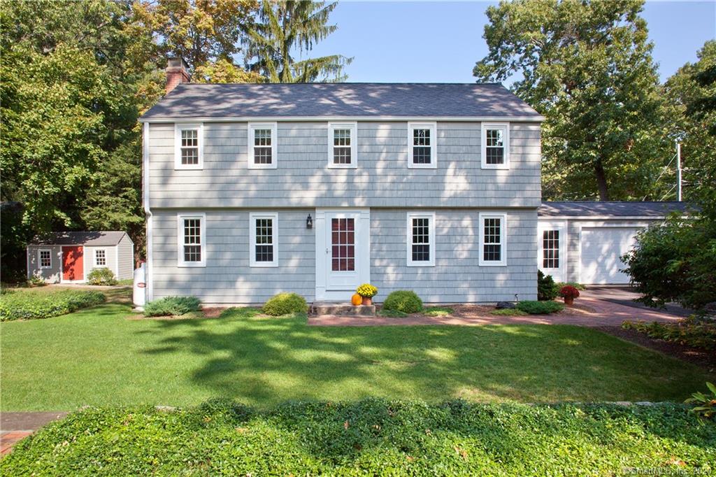 15 Carver Circle Simsbury CT 06070