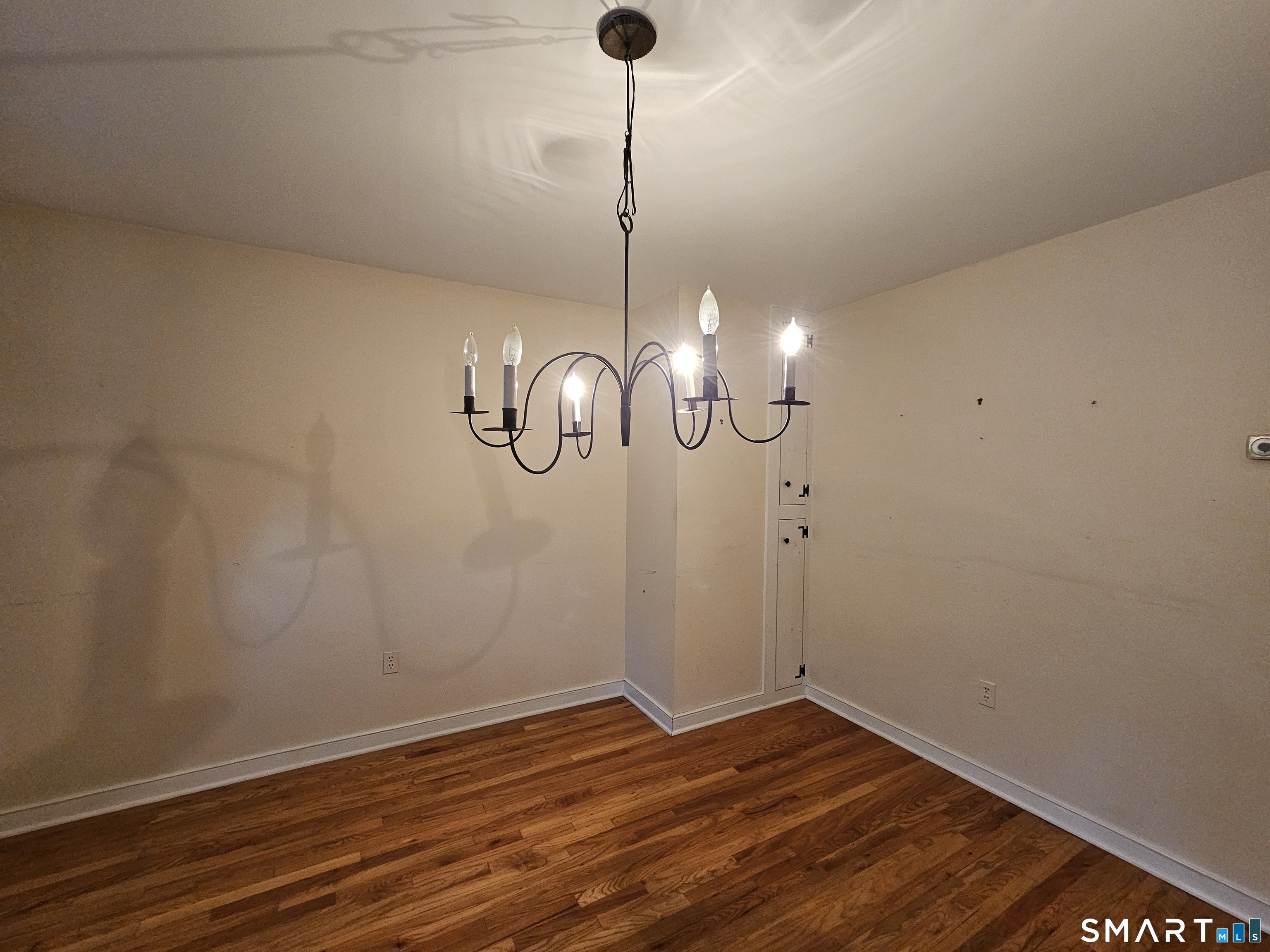 30 Park Road Woodbury CT 06798