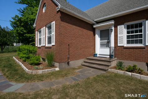 40 Hillcrest Avenue Middletown CT 06457