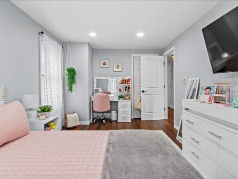 47 Salmon Brook Street Granby CT 06035