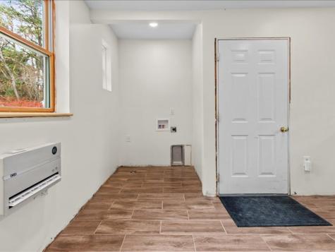 47 Salmon Brook Street Granby CT 06035