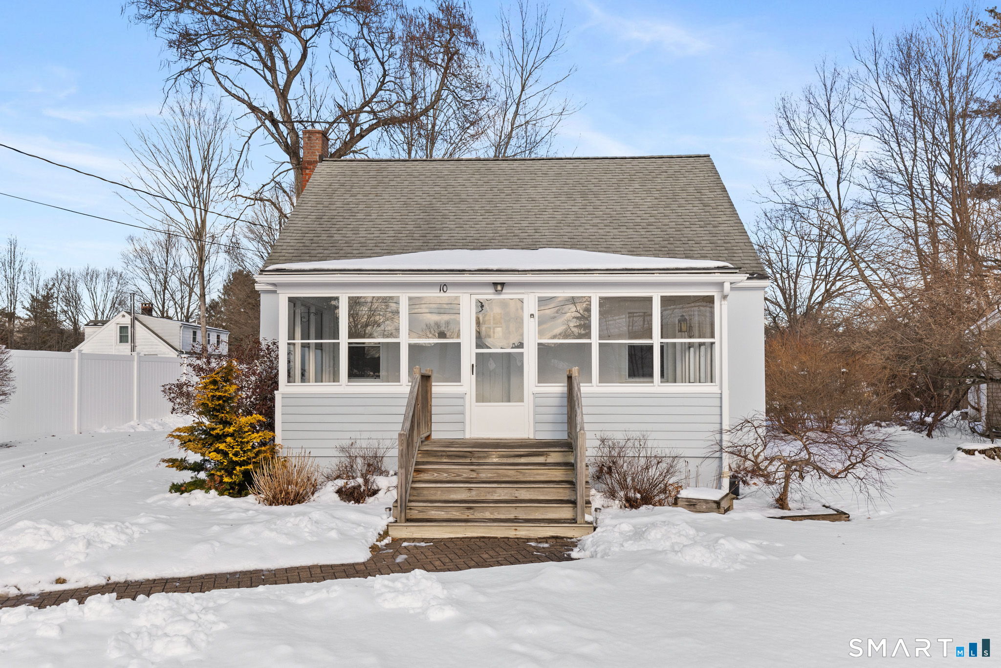 10 School Street Burlington CT 06013