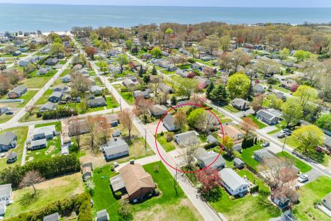 23 Columbus Avenue Old Lyme CT 06371