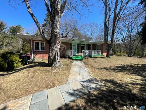 102 West Bridge Street Deep River CT 06417