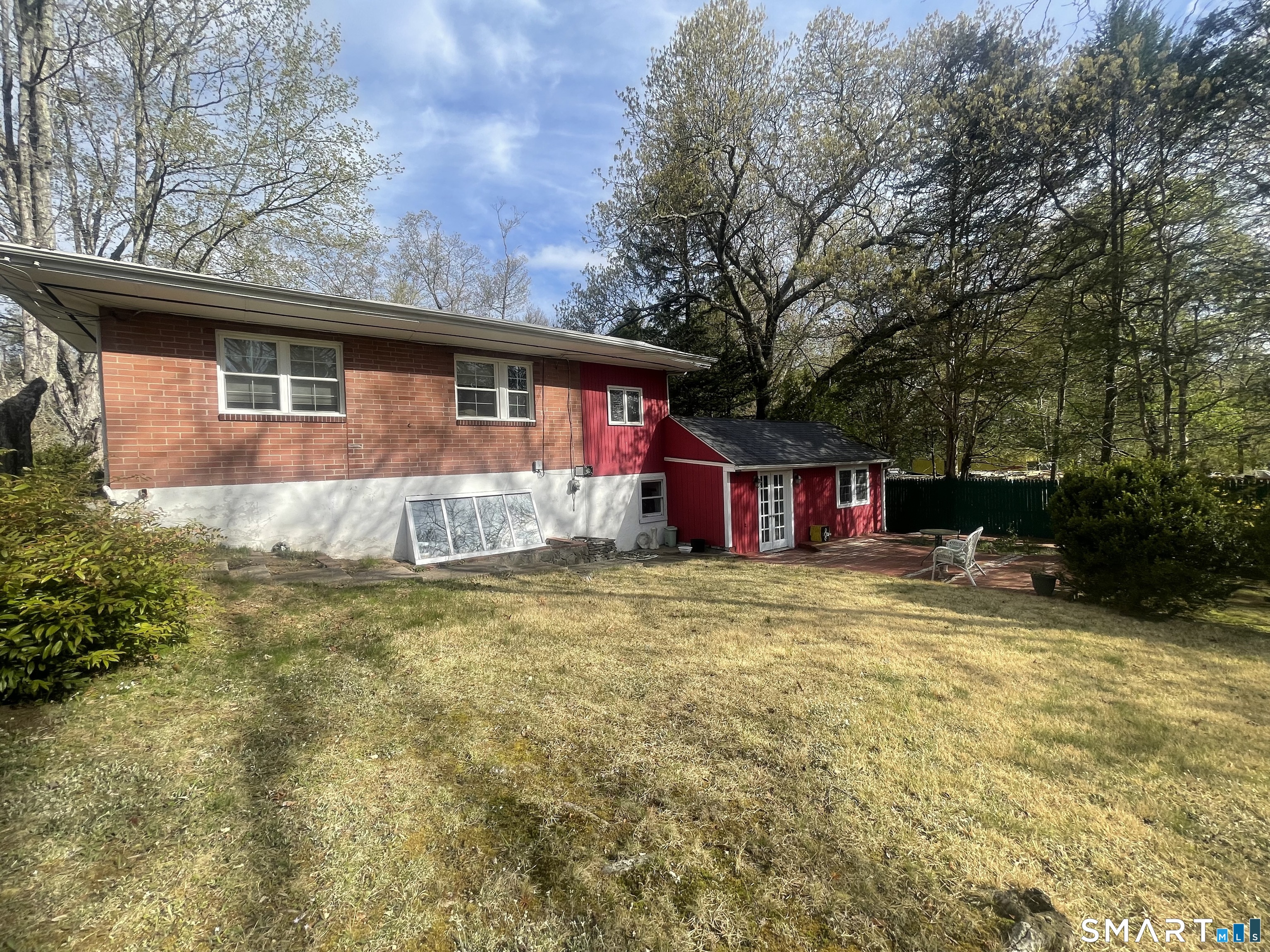 102 West Bridge Street Deep River CT 06417