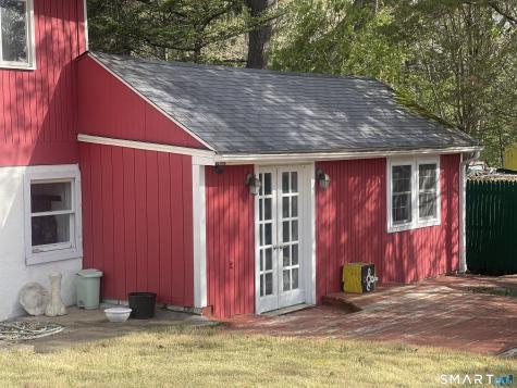 102 West Bridge Street Deep River CT 06417