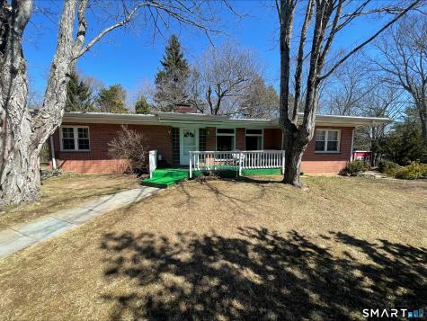 102 West Bridge Street Deep River CT 06417