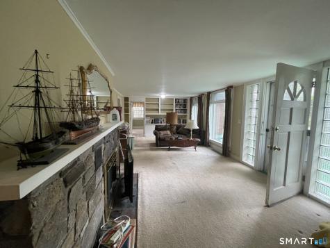 102 West Bridge Street Deep River CT 06417