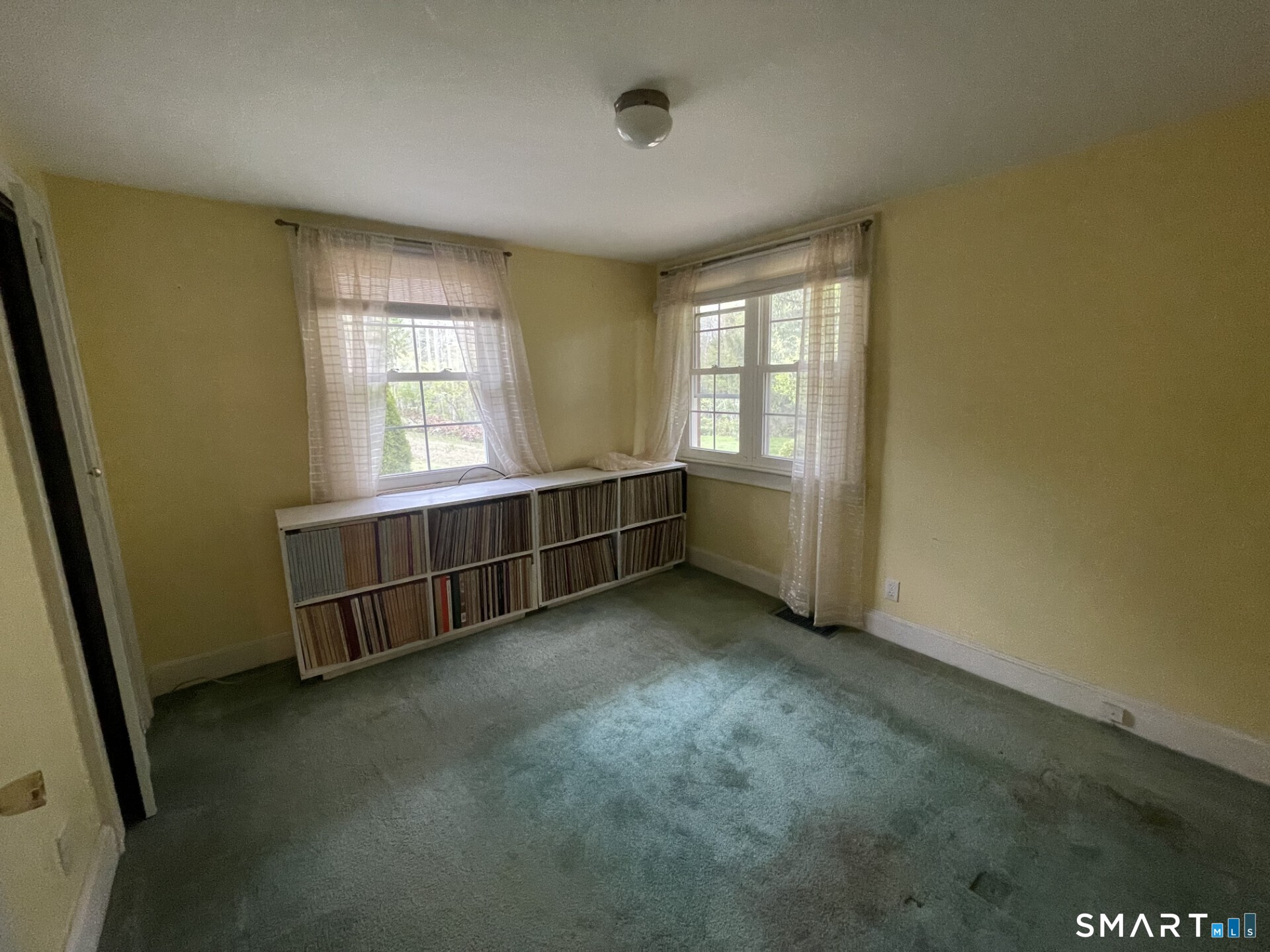 102 West Bridge Street Deep River CT 06417
