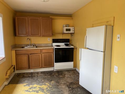 102 West Bridge Street Deep River CT 06417