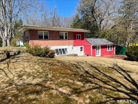 102 West Bridge Street Deep River CT 06417