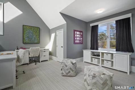 30 Meadowcroft Lane Greenwich CT 06830