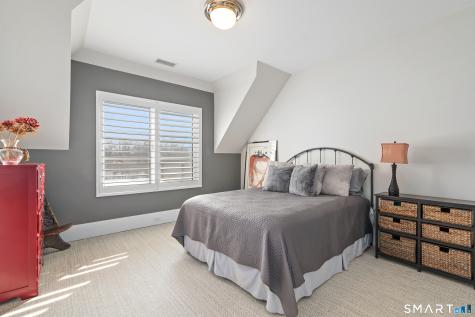 30 Meadowcroft Lane Greenwich CT 06830