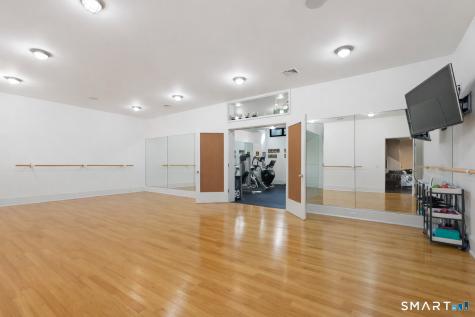 30 Meadowcroft Lane Greenwich CT 06830