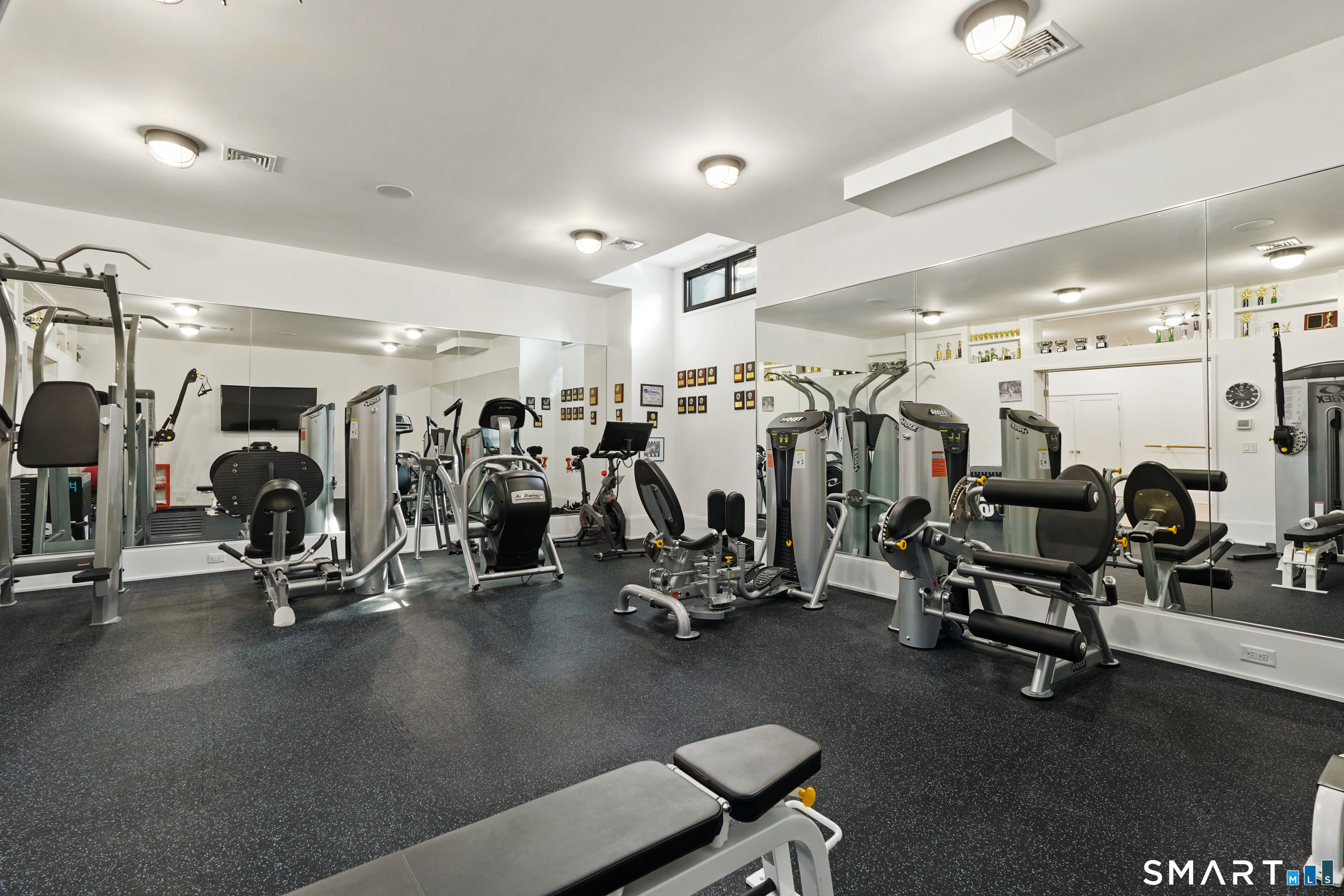 30 Meadowcroft Lane Greenwich CT 06830