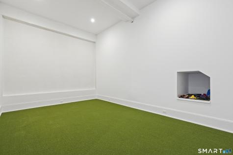 30 Meadowcroft Lane Greenwich CT 06830