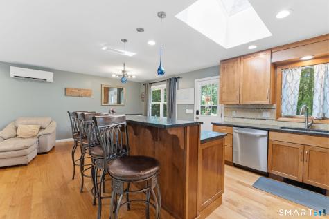 18 Old Black Point Road East Lyme CT 06357