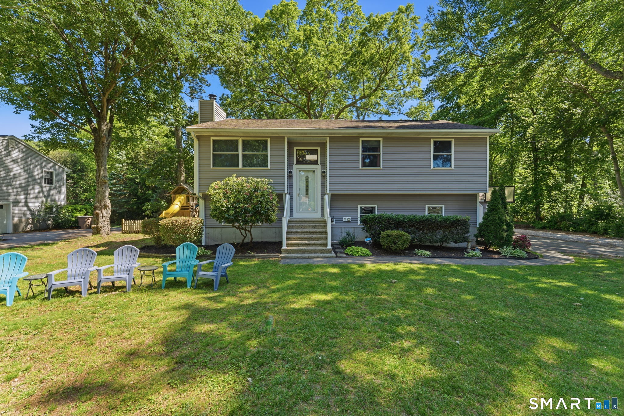 18 Old Black Point Road East Lyme CT 06357