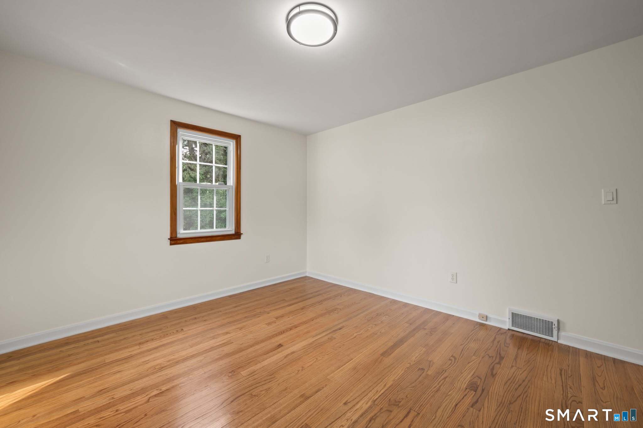 37 Pilgrim Drive Windsor CT 06095