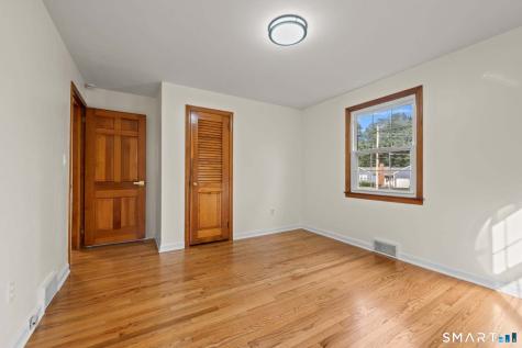 37 Pilgrim Drive Windsor CT 06095