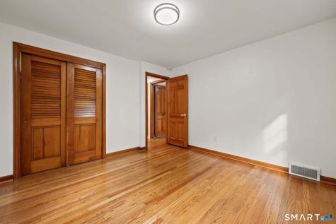 37 Pilgrim Drive Windsor CT 06095