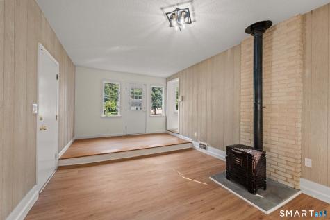 37 Pilgrim Drive Windsor CT 06095