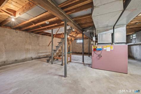 37 Pilgrim Drive Windsor CT 06095