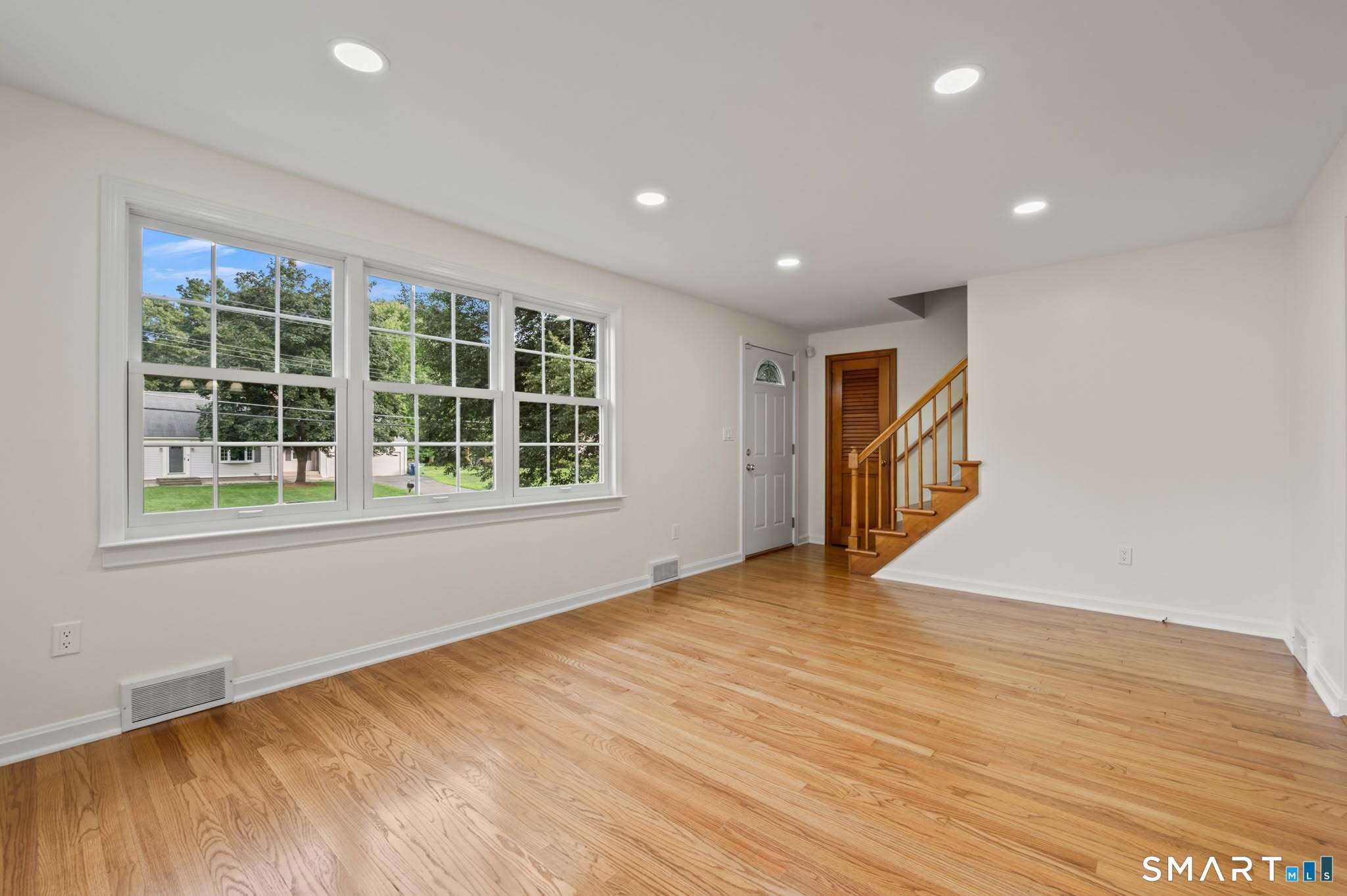 37 Pilgrim Drive Windsor CT 06095
