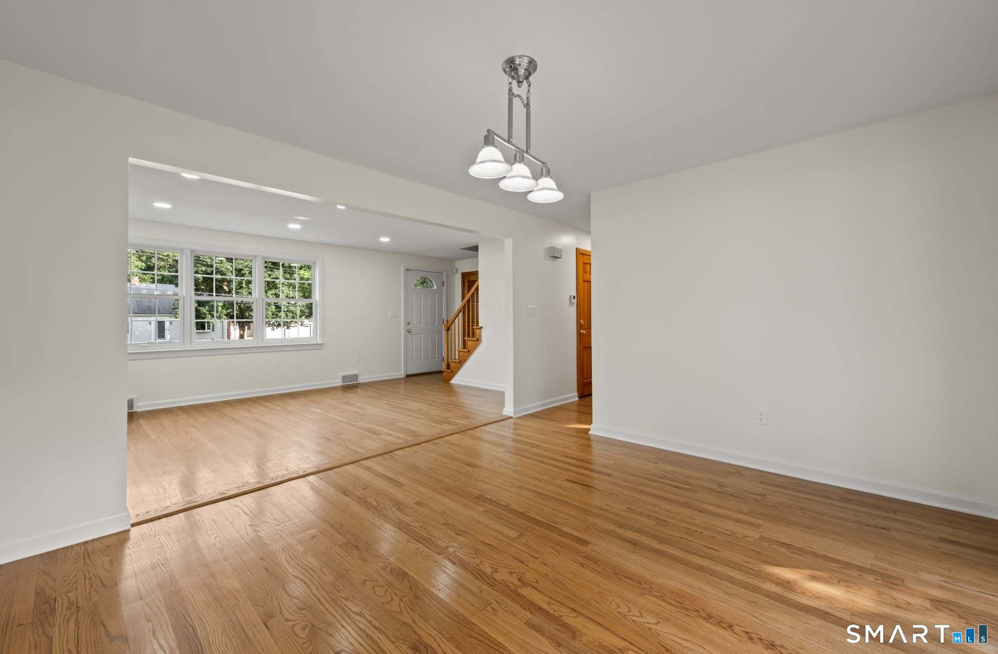 37 Pilgrim Drive Windsor CT 06095
