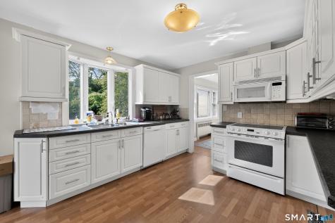 30 Wright Lane Hamden CT 06517