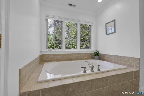 31 Bart Drive Canton CT 06019
