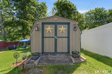 45 Hedge Avenue Norwich CT 06360