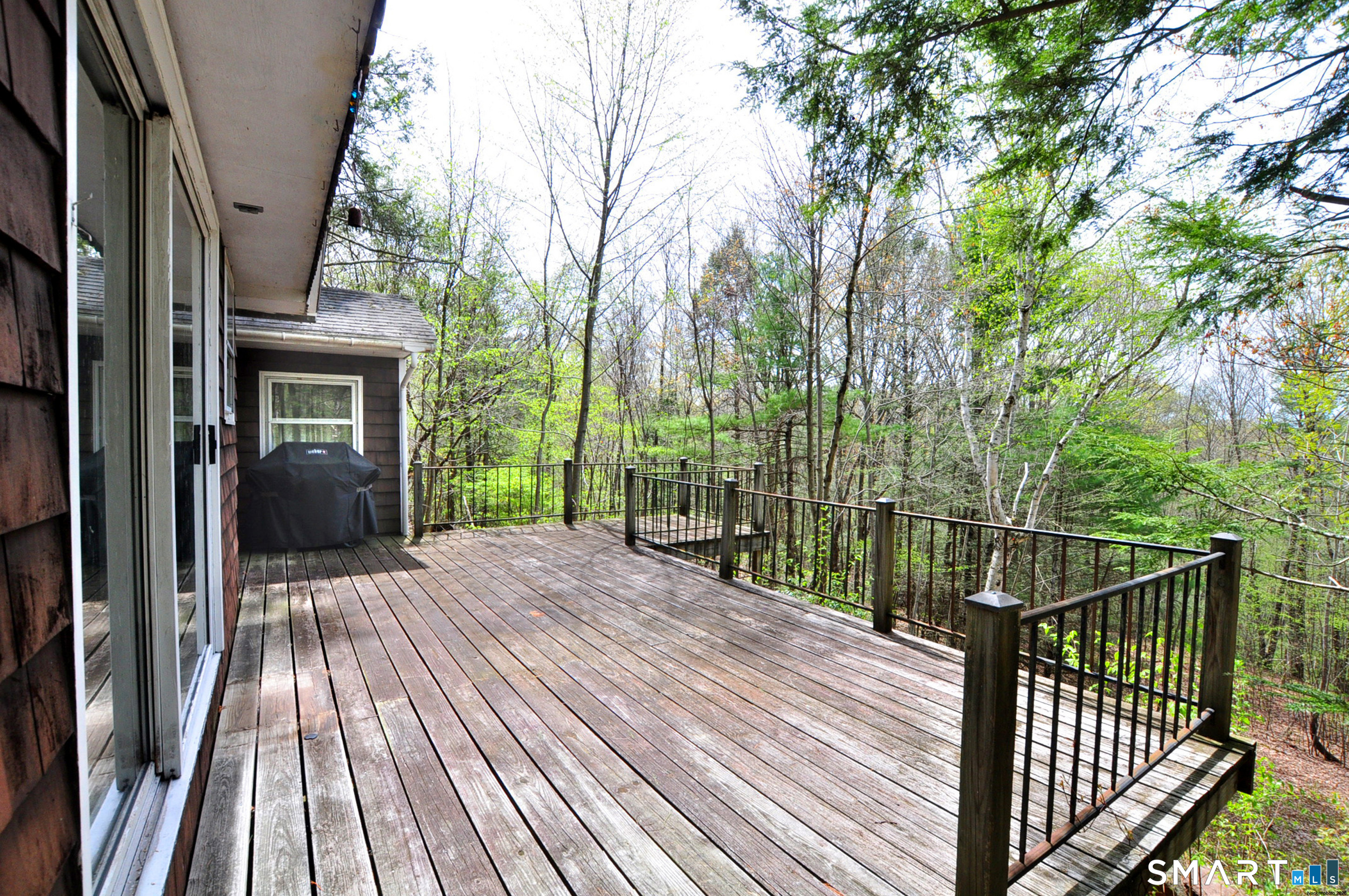 129 Newgate Road East Granby CT 06026