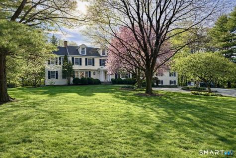 3 Hedgerow Common Weston CT 06883