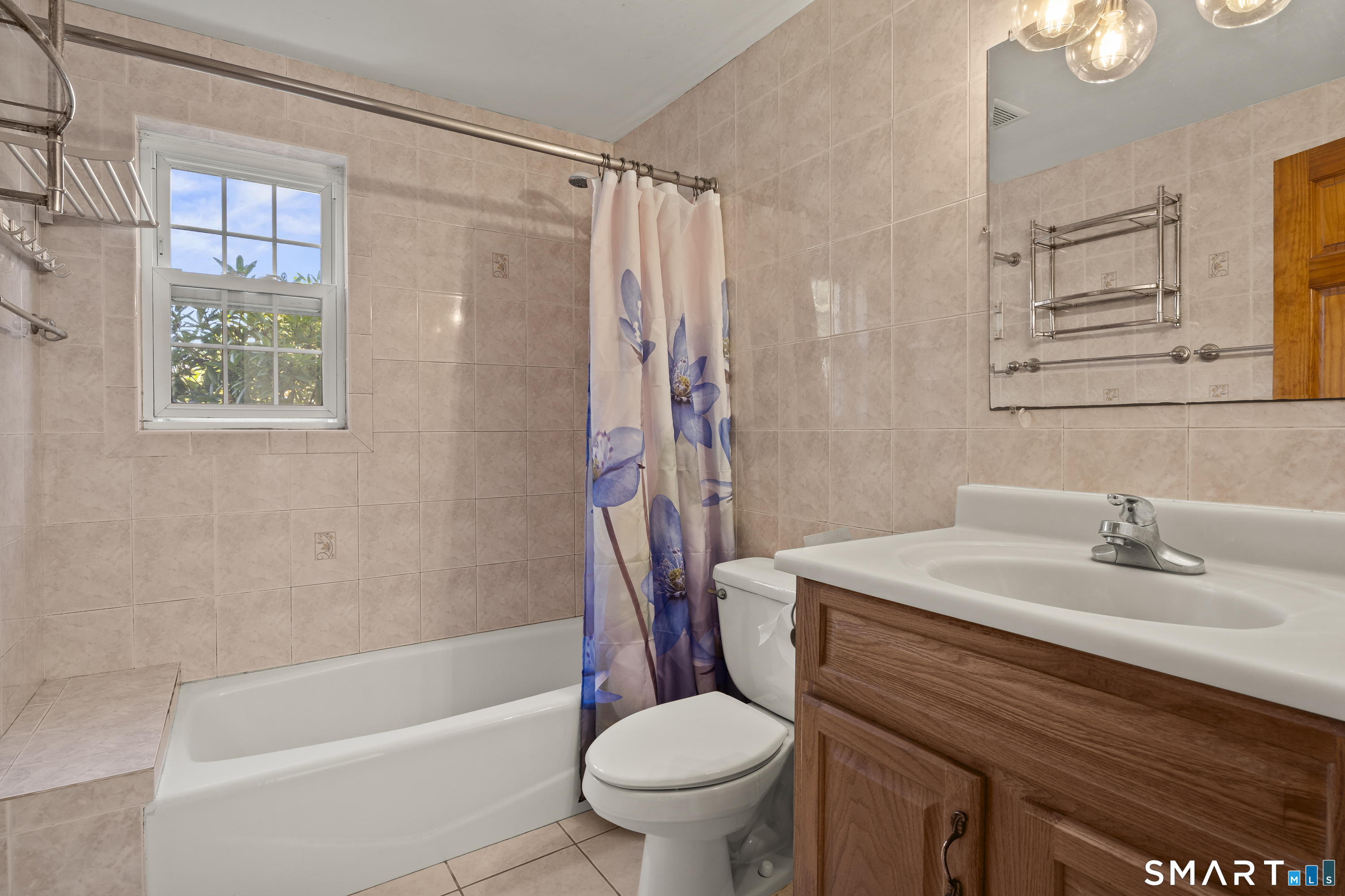 28 Lucas Park Road Norwich CT 06360