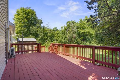 28 Lucas Park Road Norwich CT 06360