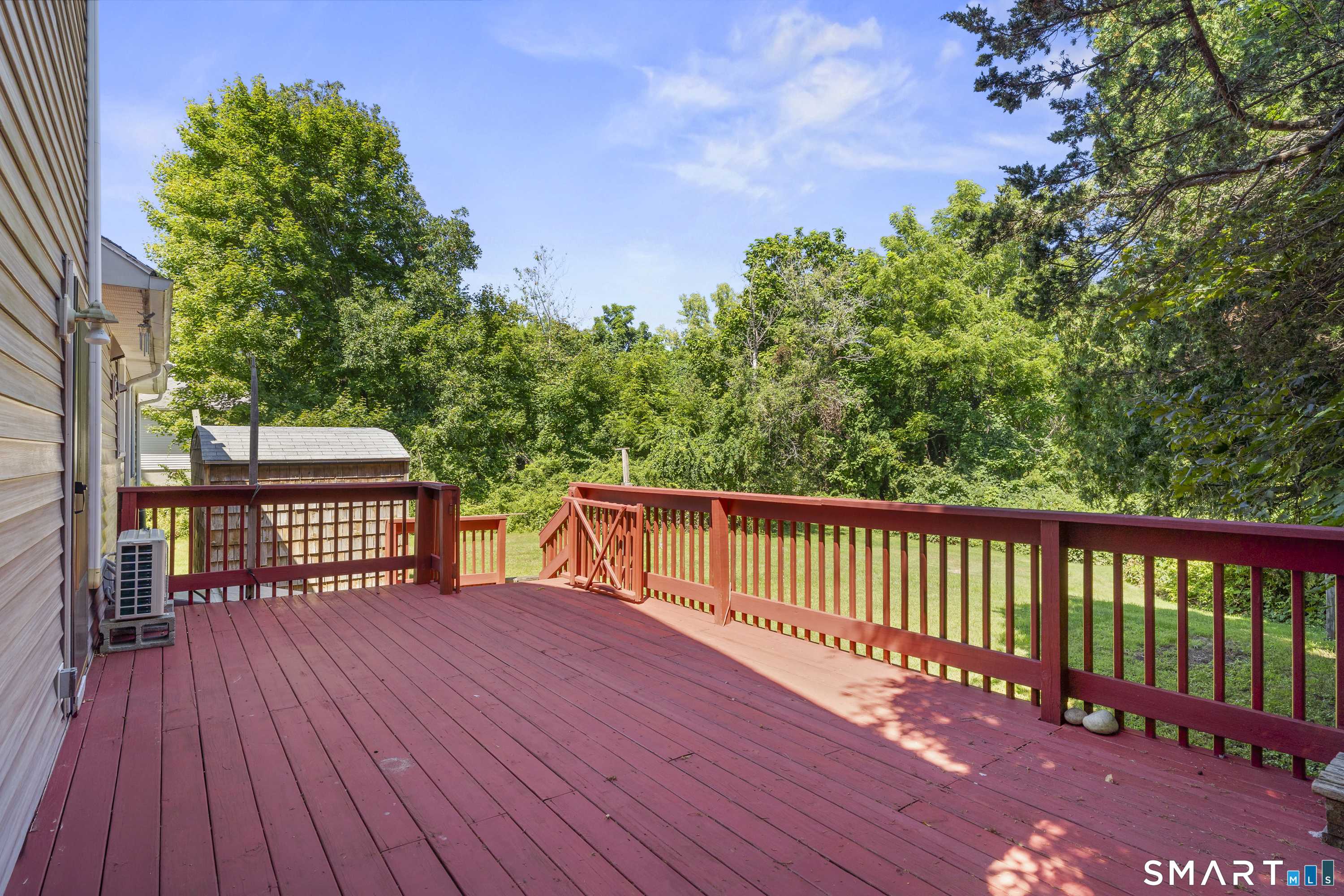 28 Lucas Park Road Norwich CT 06360