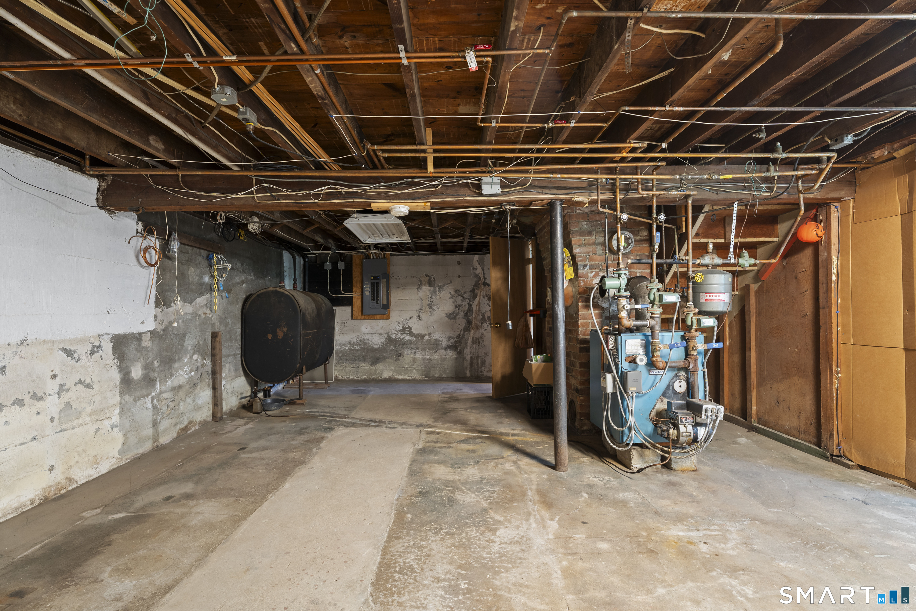 28 Lucas Park Road Norwich CT 06360
