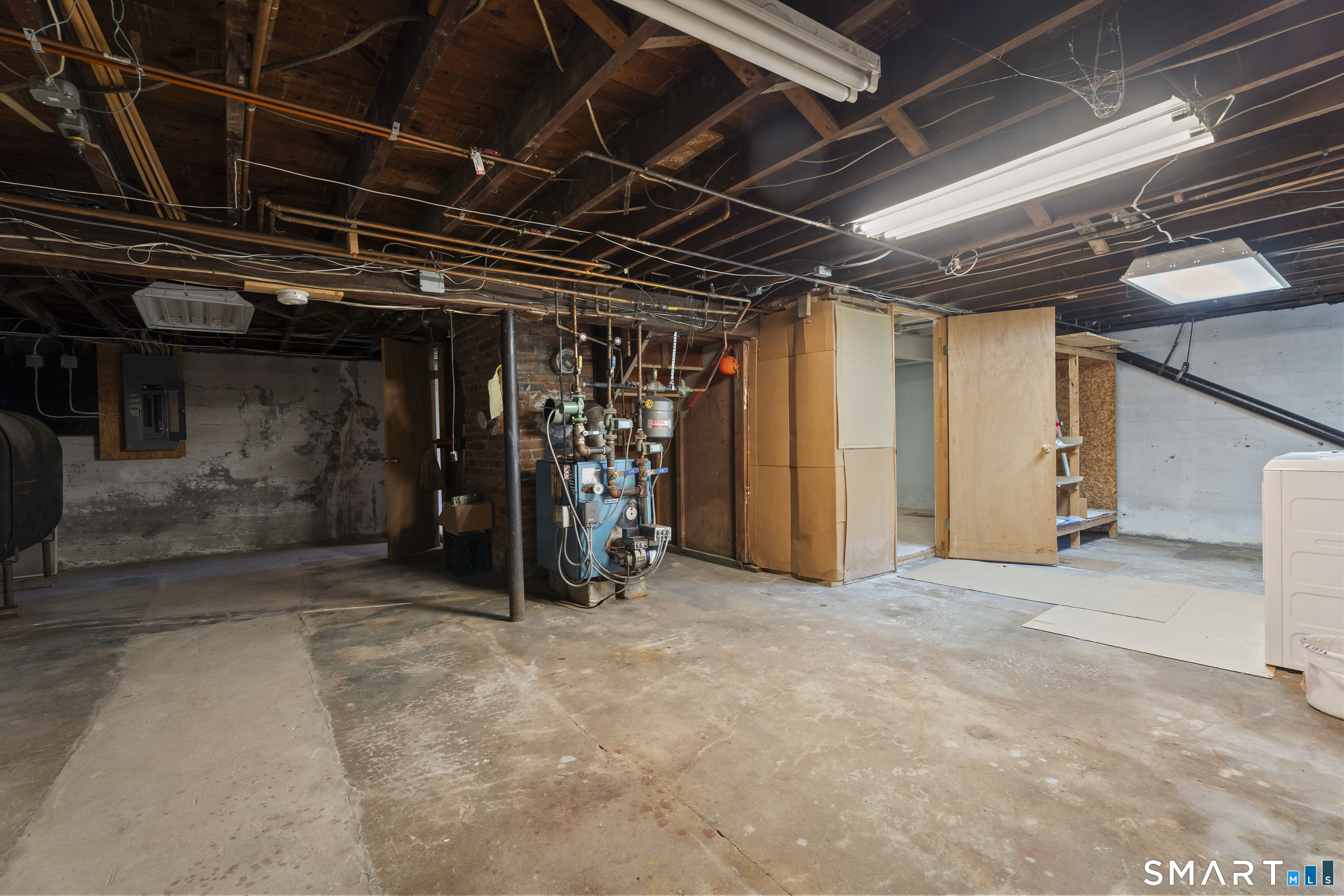 28 Lucas Park Road Norwich CT 06360