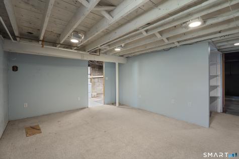 28 Lucas Park Road Norwich CT 06360