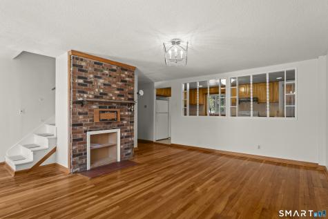 28 Lucas Park Road Norwich CT 06360
