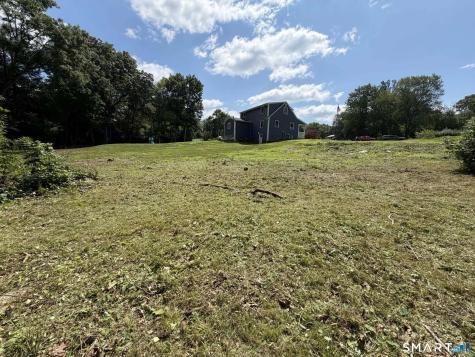 8 Plainview Drive Plainfield CT 06374