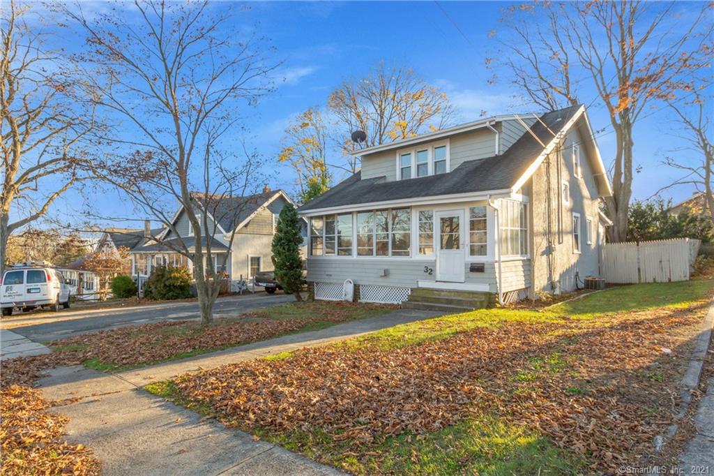 32 Woodmont Road West Haven CT 06516